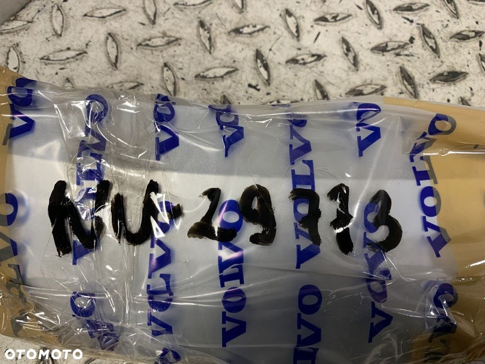 NOWA ORYGINALNA LISTWA SPOILER ZDERZAKA PRZEDNIEGO PRZÓD VOLVO XC40 31407946 17-24 - 10