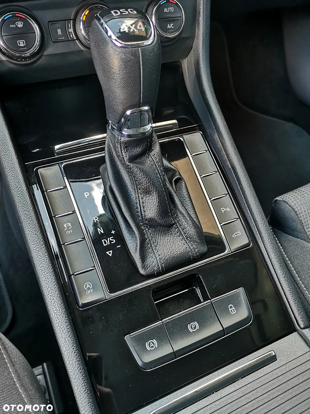 Skoda Superb 2.0 TSI 4x4 Ambition DSG - 19