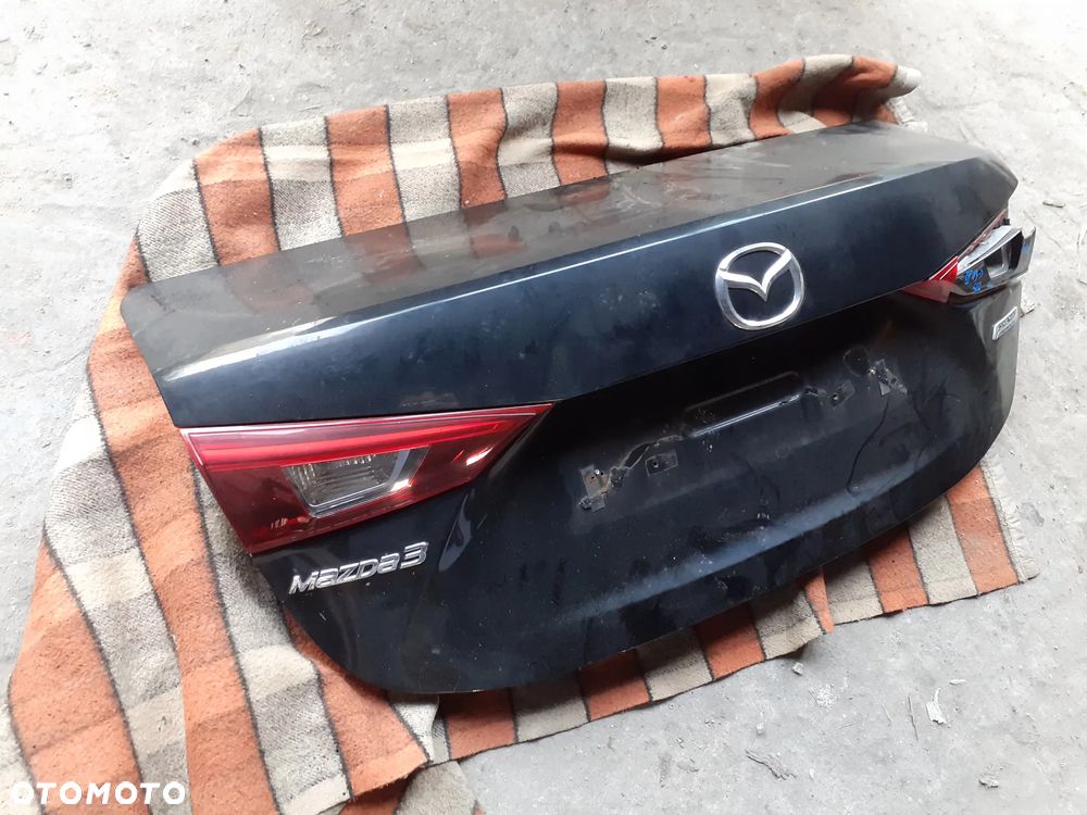 12063 Klapa bagażnika tył Mazda 3 13- sedan 41W - 2