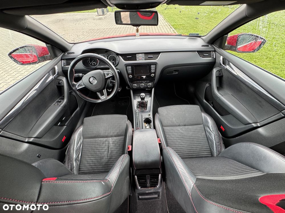 Skoda Octavia 2.0 TDI RS - 17