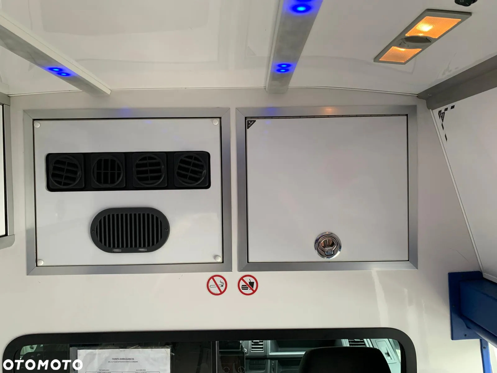 Volkswagen Transporter Caravelle T6.1 DSG Lang Highline - 20