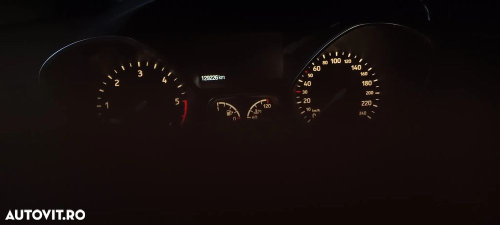Ford Kuga - 7