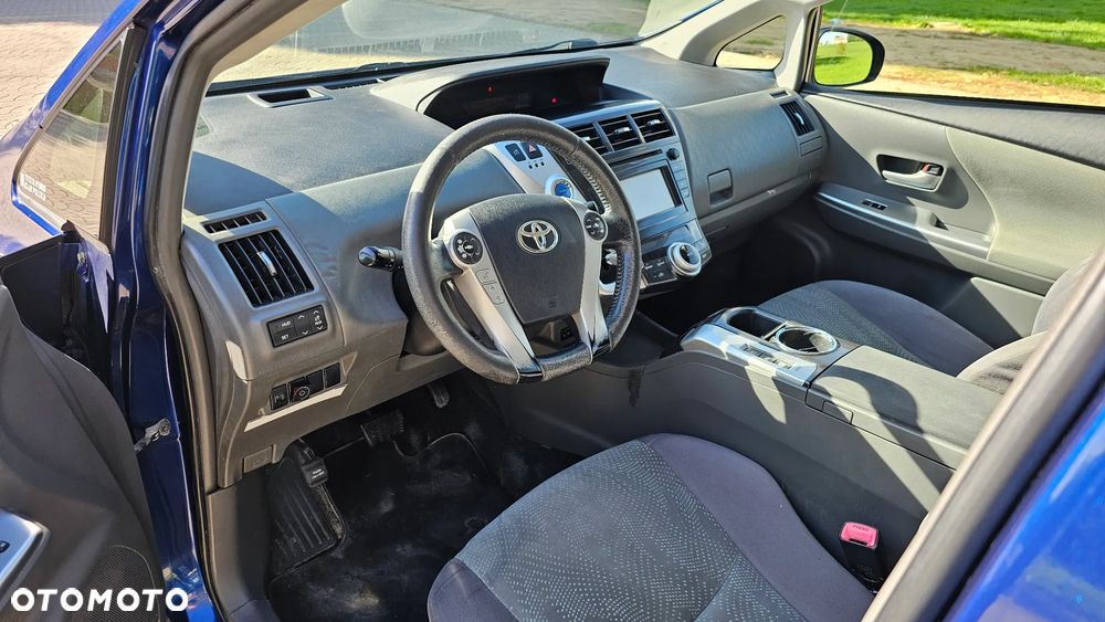 Toyota Prius+ - 16
