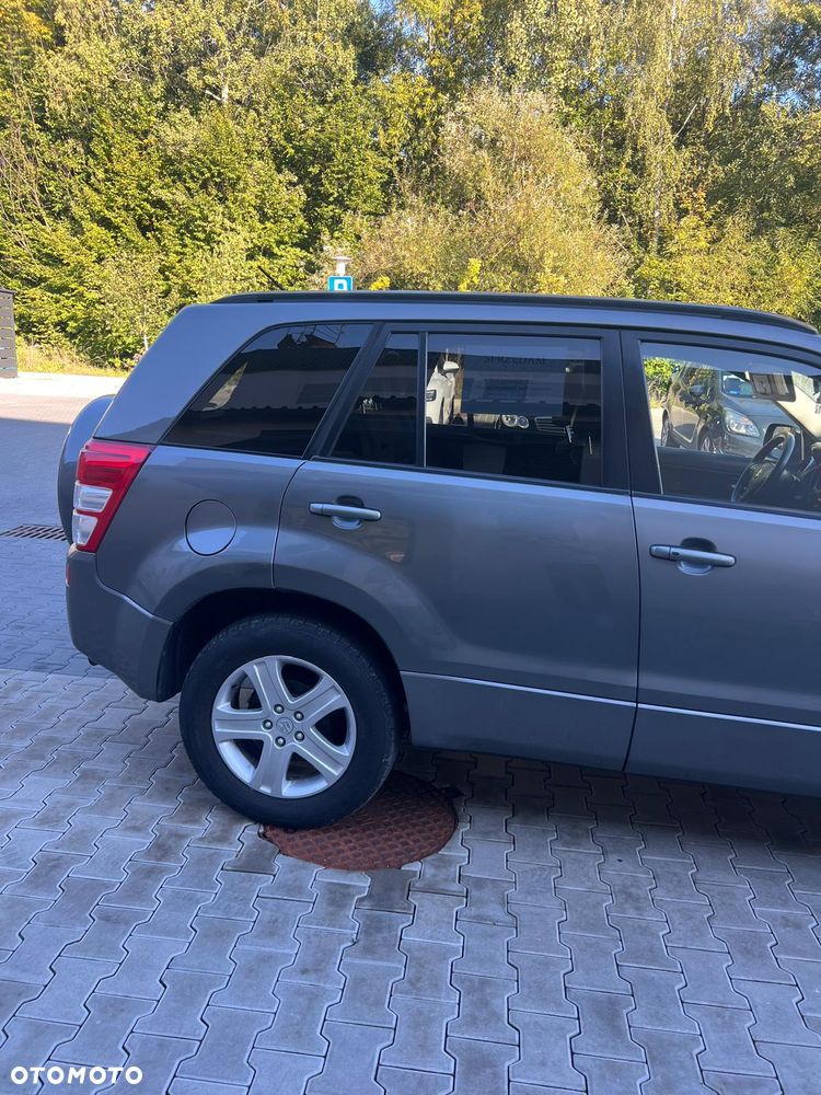Suzuki Grand Vitara - 13