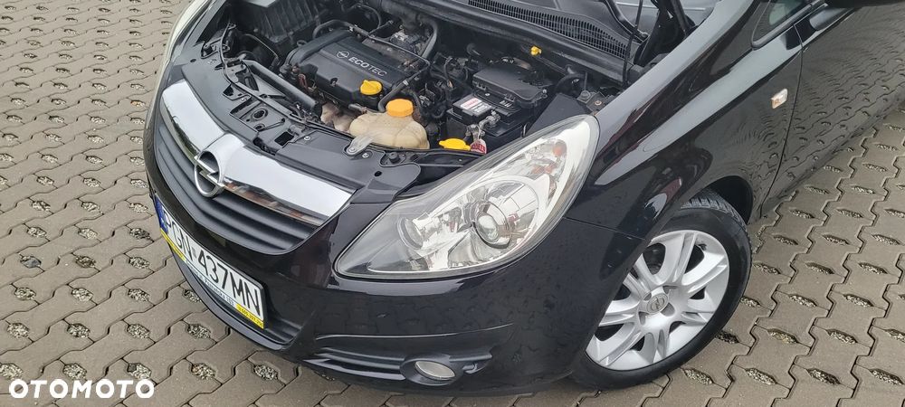 Opel Corsa 1.2 16V Limited Edition - 10