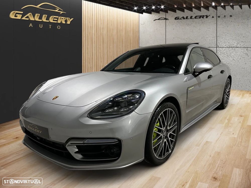Porsche Panamera Sport Turismo 4 E-Hybrid Platinum Edition - 1