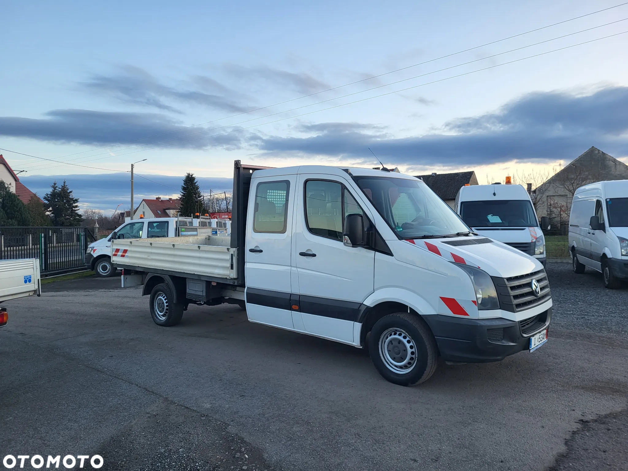 Volkswagen Crafter 2,0 tdi klima super stan idealny serwisowany paka 3.5m - 2