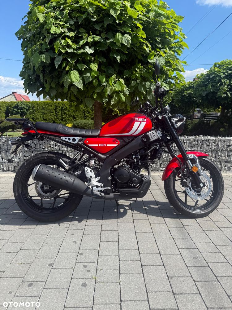 Yamaha XSR - 4
