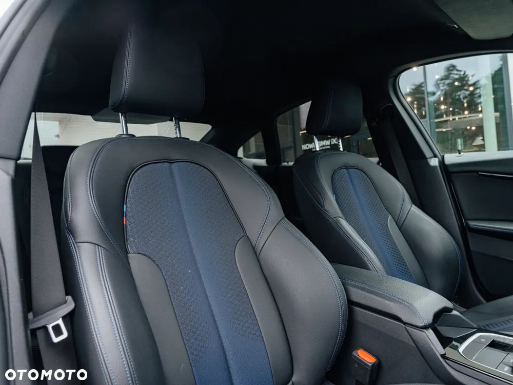 BMW Seria 2 218i M Sport - 10