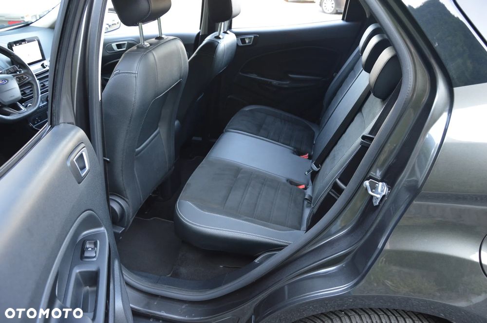Ford EcoSport - 36