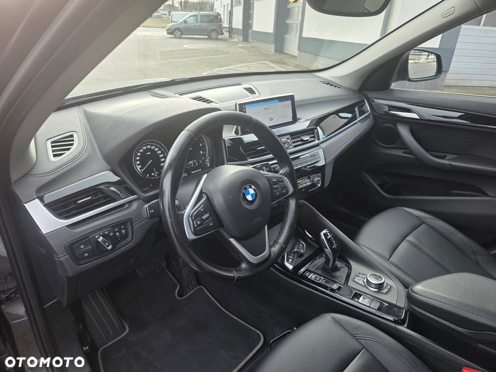 BMW X1 xDrive18d Advantage - 13
