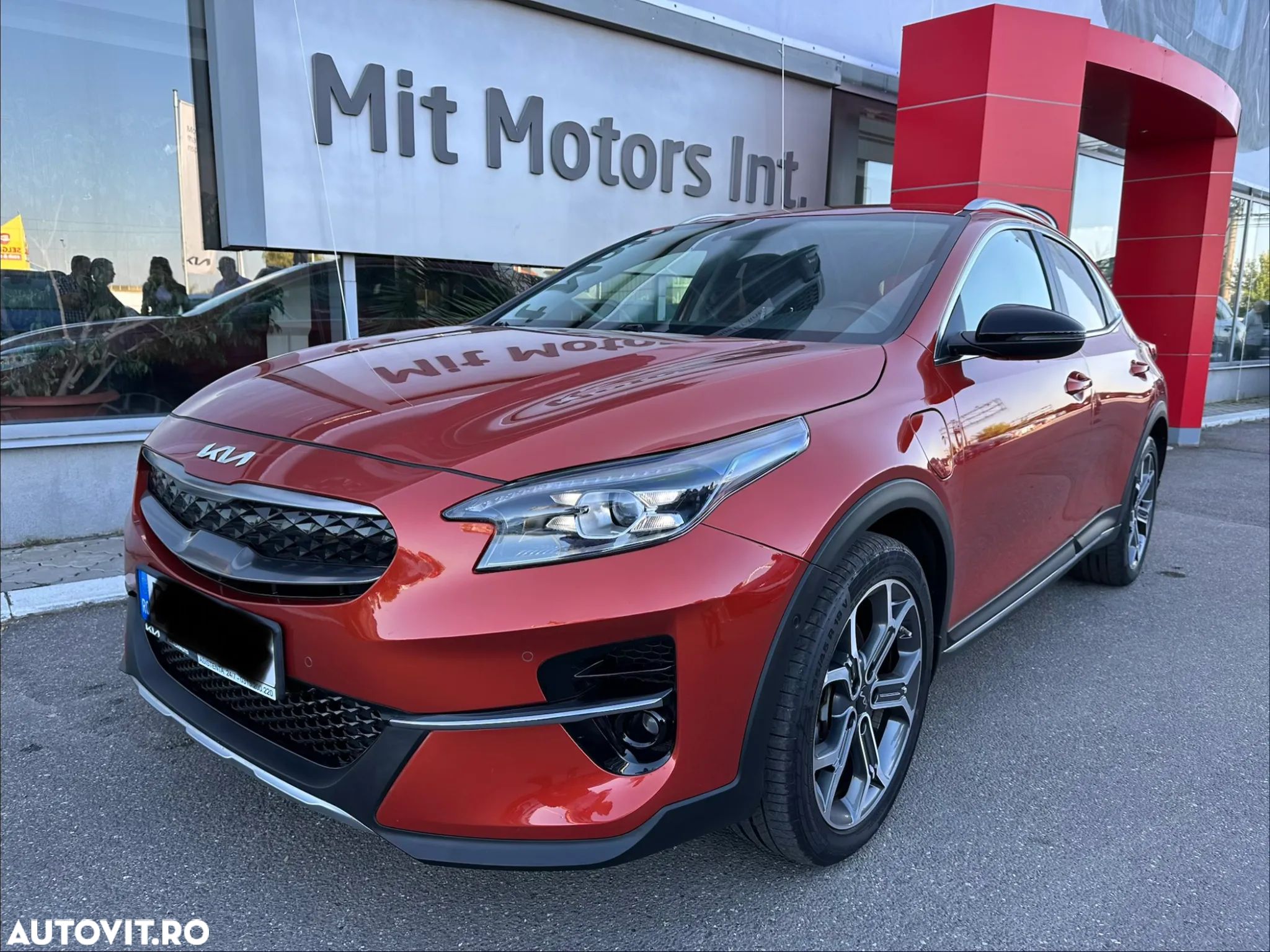 Kia XCeed 1.6 GDI 6DCT PHEV Vision - 1