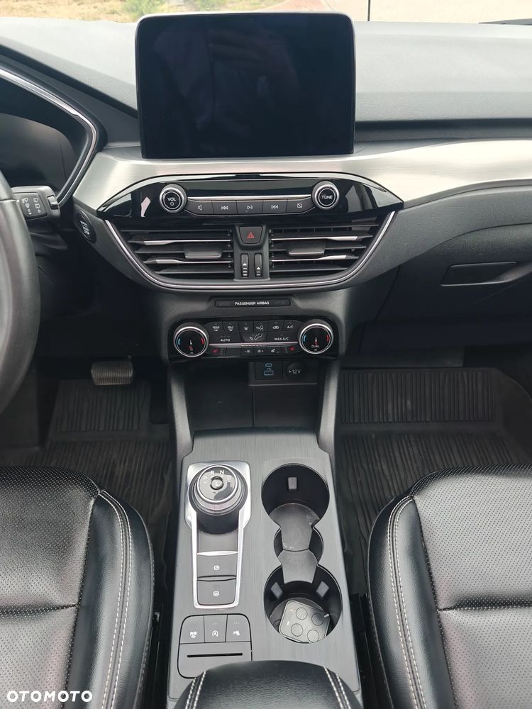 Ford Escape - 32