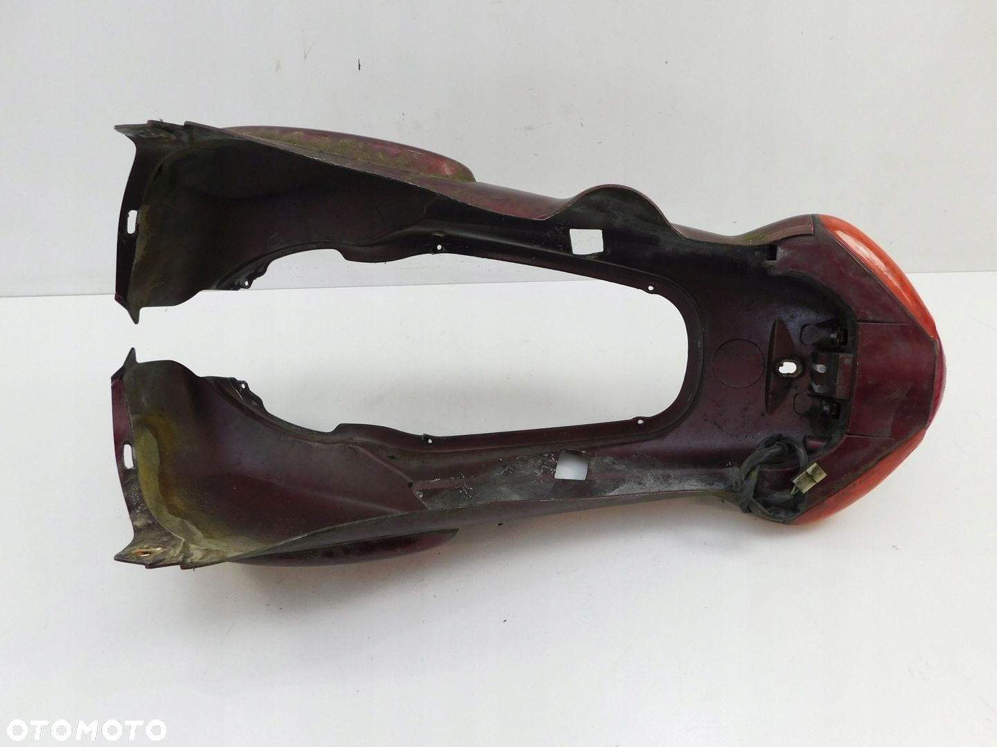 APRILIA SCARABEO 50 2T OGON ZADUPEK  LAMPA TYŁ - 10