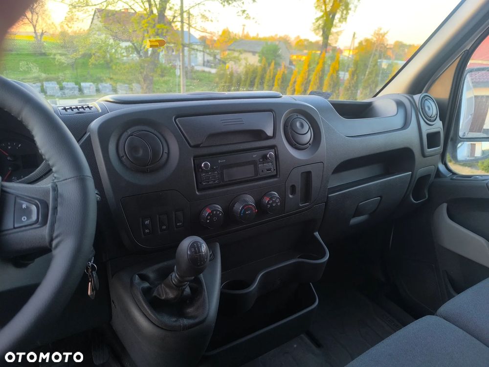Renault Master - 9