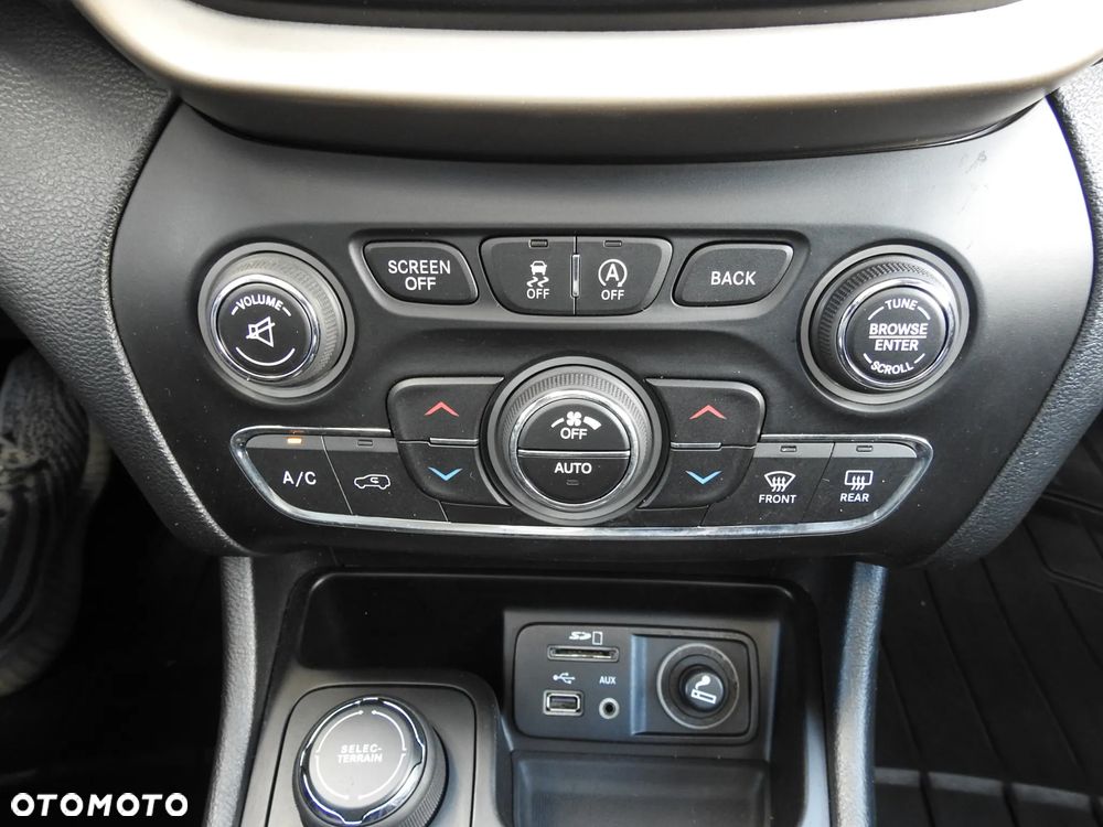 Jeep Cherokee 2.0 Multijet Limited - 27