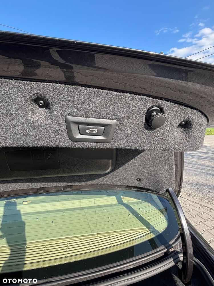 BMW Seria 5 530d xDrive Luxury Line - 26