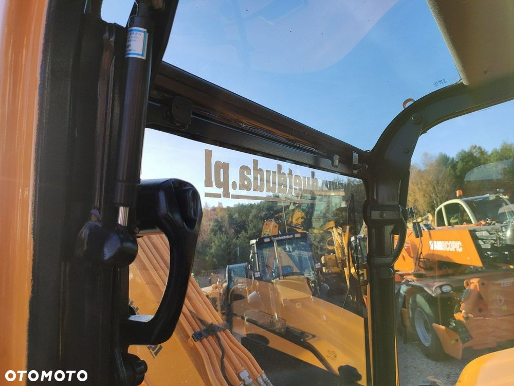 Hyundai ROBEX 80CR-9 2013r 8,3 tony - 23