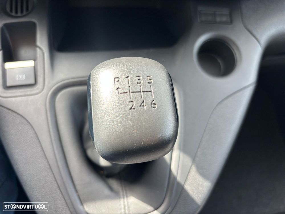 Opel Combo 1.5 102cv 3 LUG - AC - IVA DEDUTÍVEL - 59