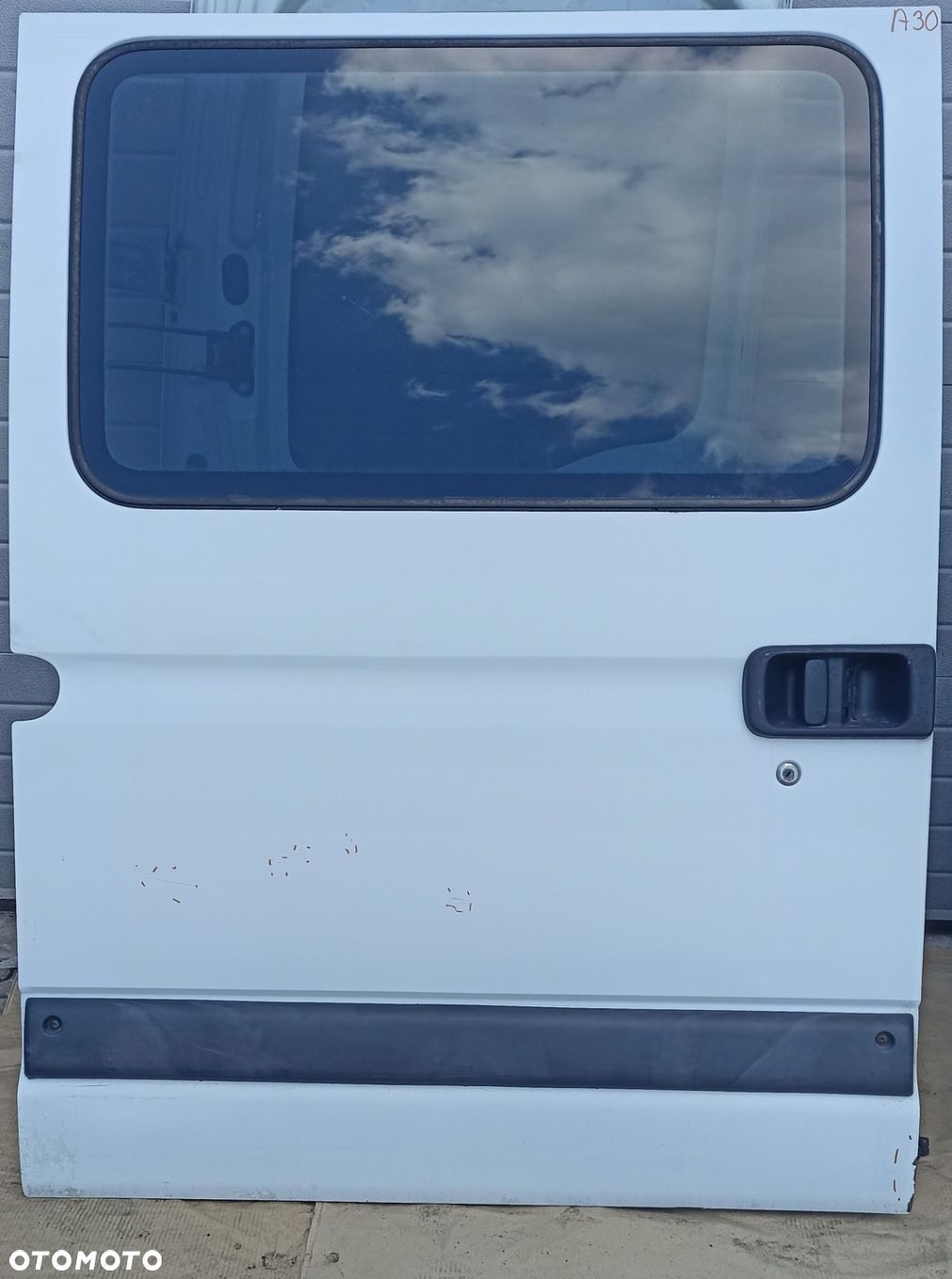DRZWI PRAWE PRZESUWNE SZYBA MASTER MOVANO INTERSTAR 98-10 NISKI A30 - 1