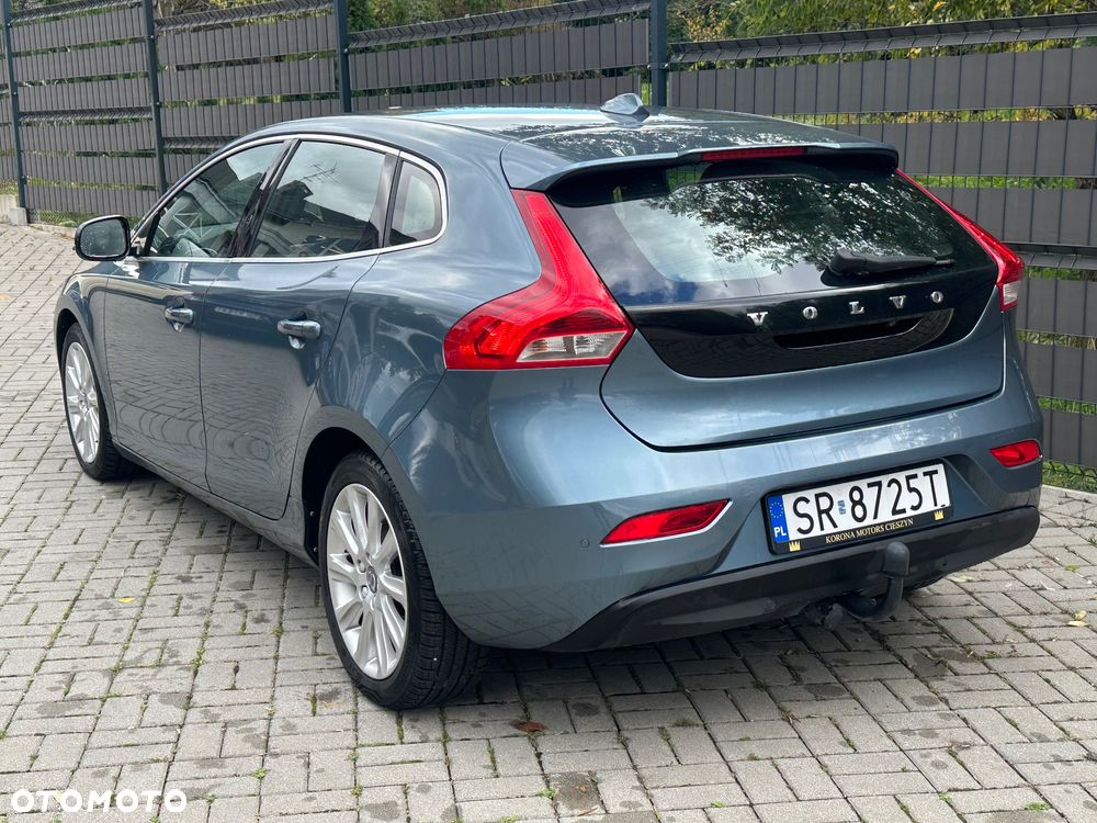 Volvo V40 D2 Momentum - 6