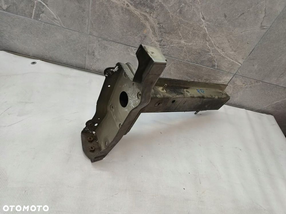 peugeot 308 t10 3008 ii 5008 ii rifter berlingo iv ds7 podłużnica prawa - 2
