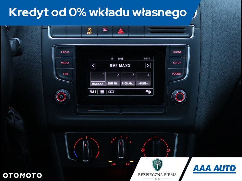 Volkswagen Polo - 13