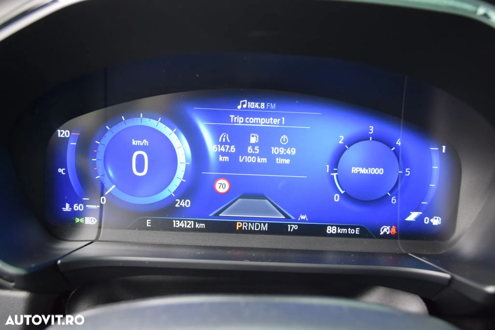 Ford Kuga 2.0 EcoBlue 4x4 Aut. ST-LINE - 25