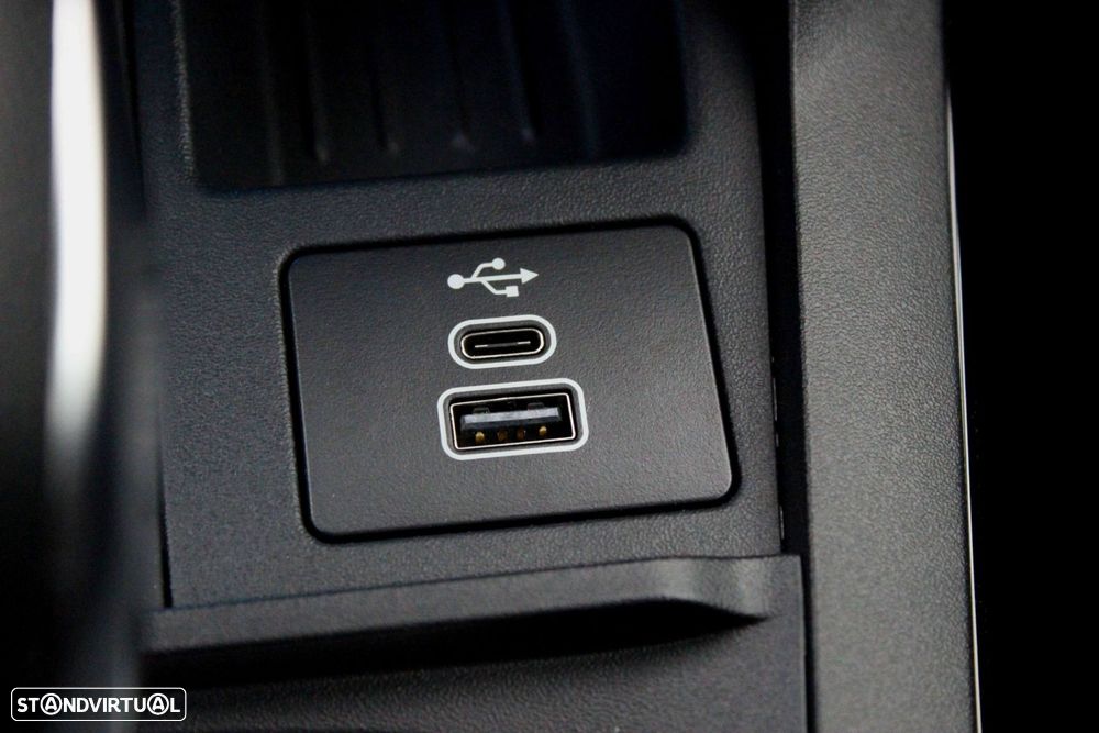 Ford Puma 1.0 EcoBoost MHEV ST-Line Aut. - 28