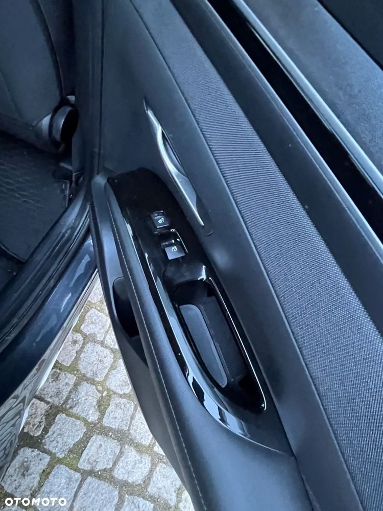 Hyundai Tucson 1.6 T-GDI Premium 4WD DCT - 11