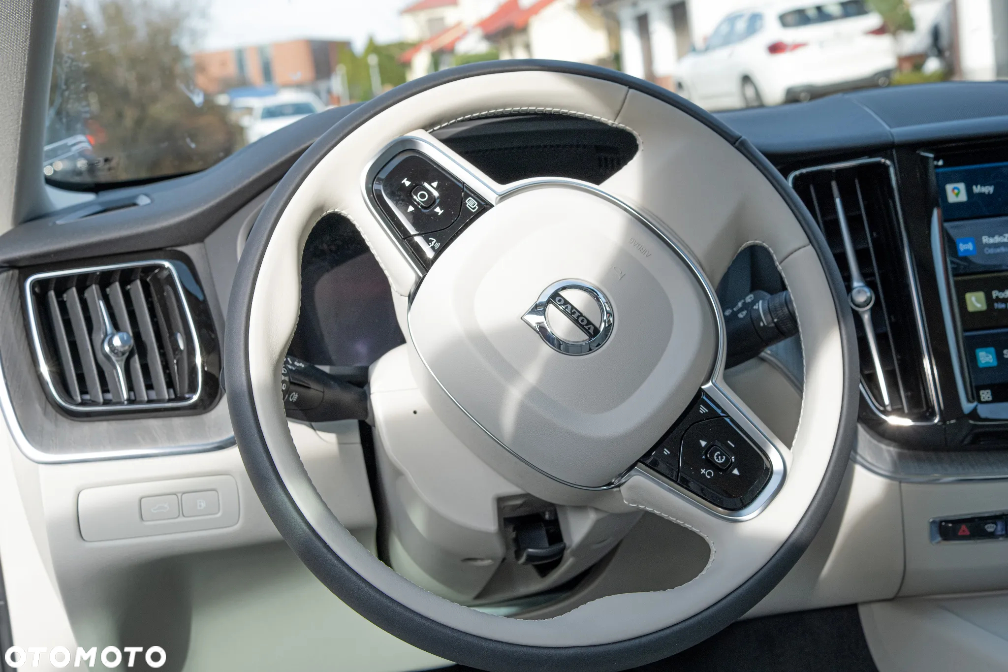 Volvo XC 60 - 11
