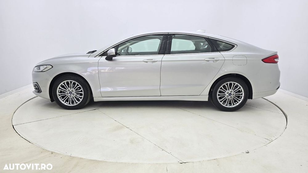 Ford Mondeo - 9