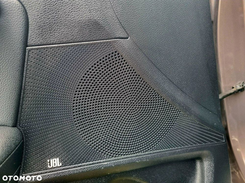 Kia Ceed 1.6 CRDi DCT Spirit - 22