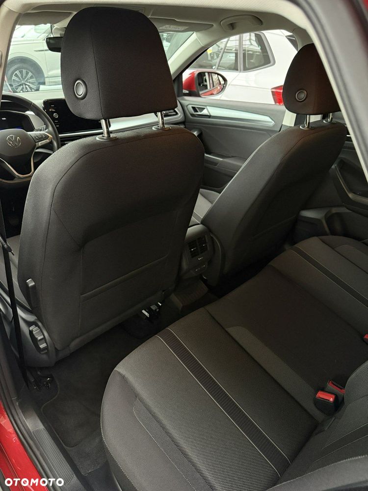 Volkswagen T-Roc - 19