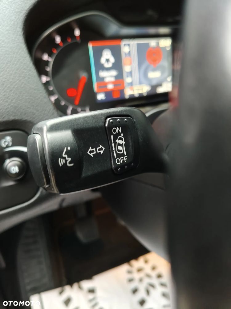 Ford Mondeo 2.0 TDCi Titanium X - 22