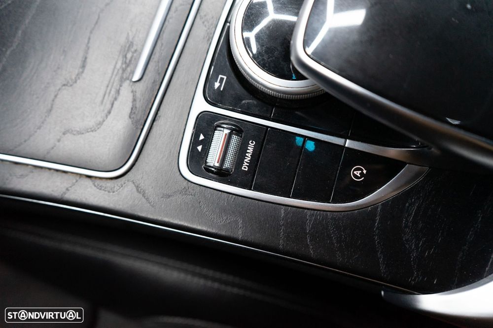 Mercedes-Benz C 220 d 9G-TRONIC AMG Line - 33