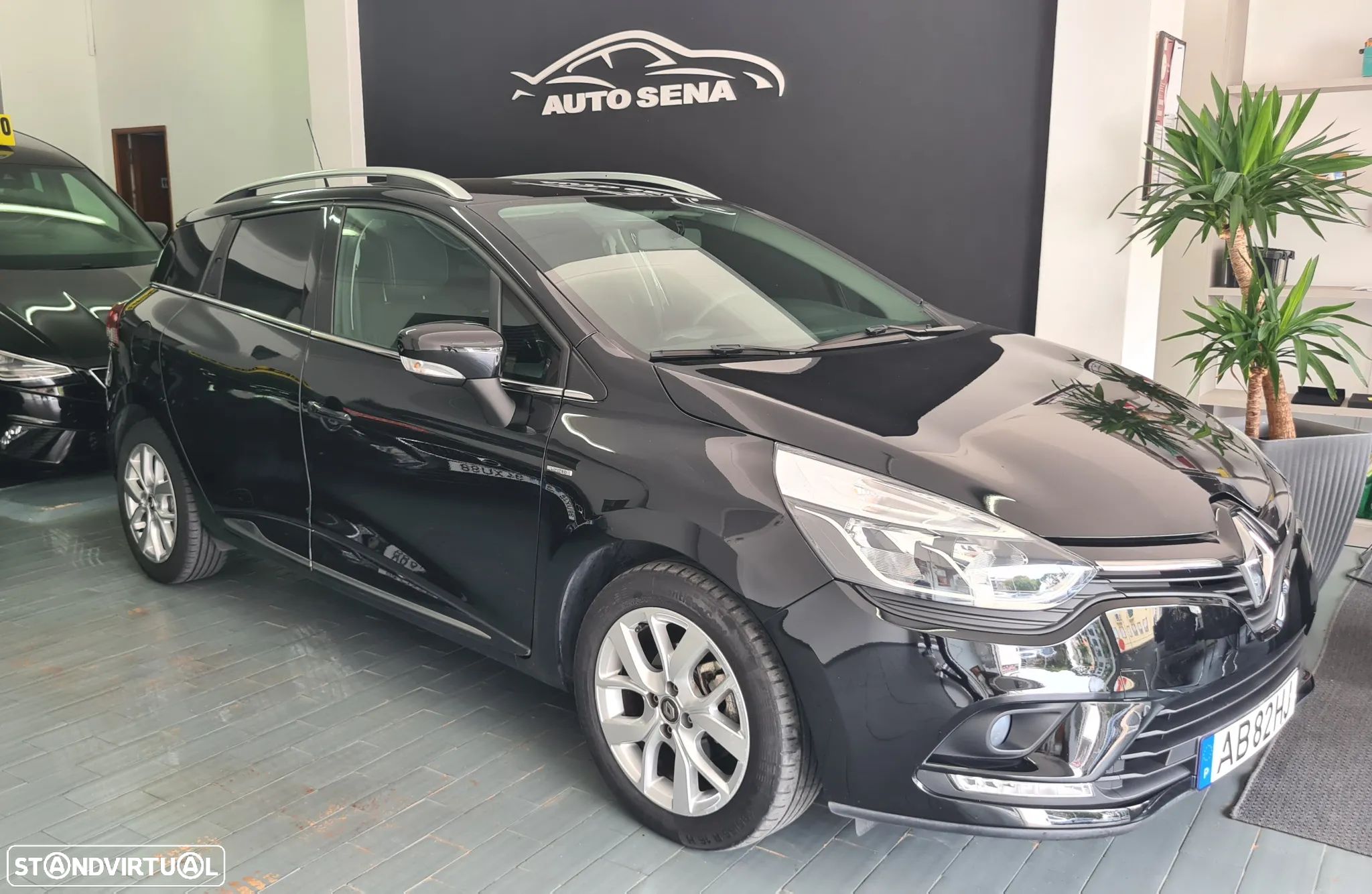 Renault Clio Sport Tourer 0.9 TCe Limited - 1
