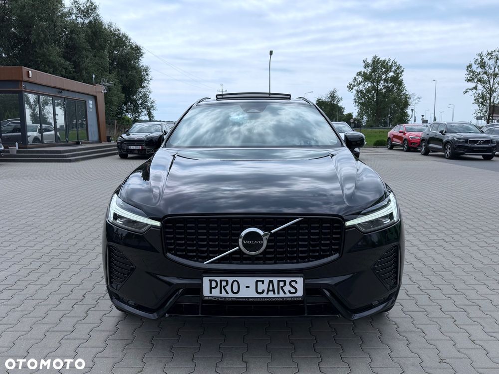 Volvo XC 60 B4 D AWD Plus Dark - 12