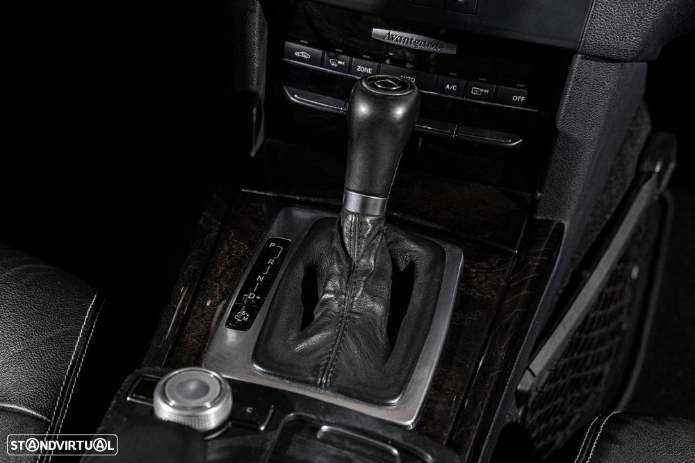 Mercedes-Benz E 250 CDI Avantgarde BE Auto. - 18