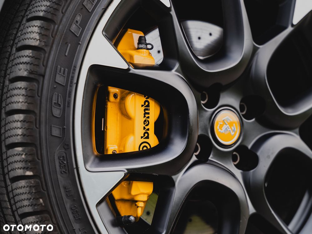 Abarth 595 1.4 T-Jet 16v Competizione - 9