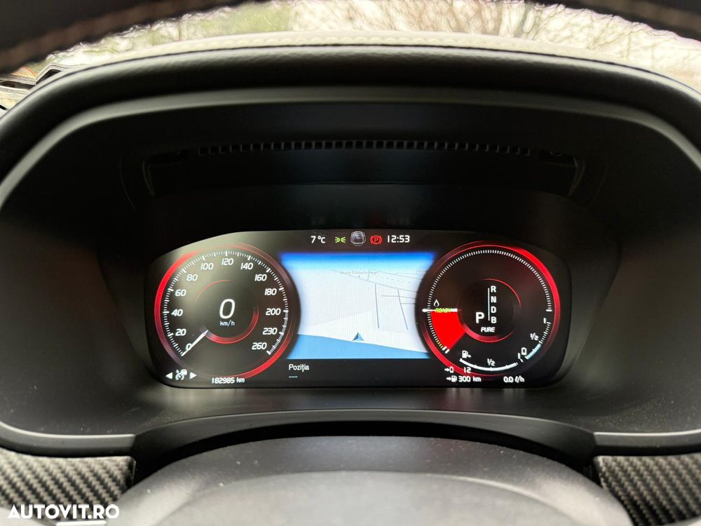 Volvo S90 T8 Recharge AWD Geartronic RDesign - 26