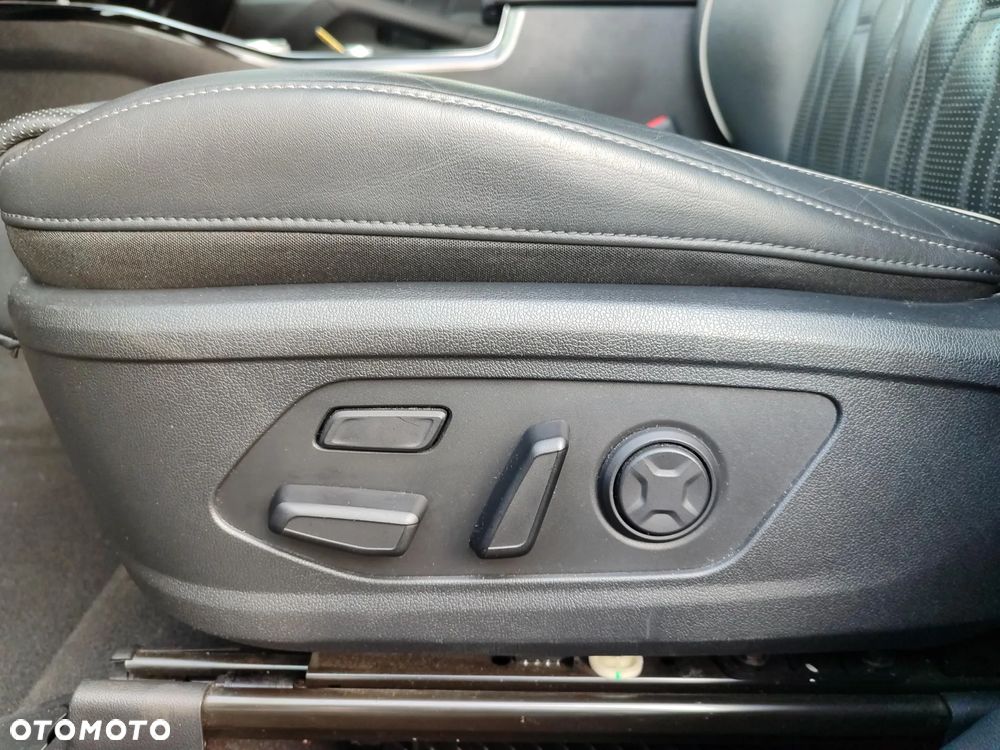 Kia Sorento 2.2 CRDi Prestige Line 4WD DCT 7os - 10