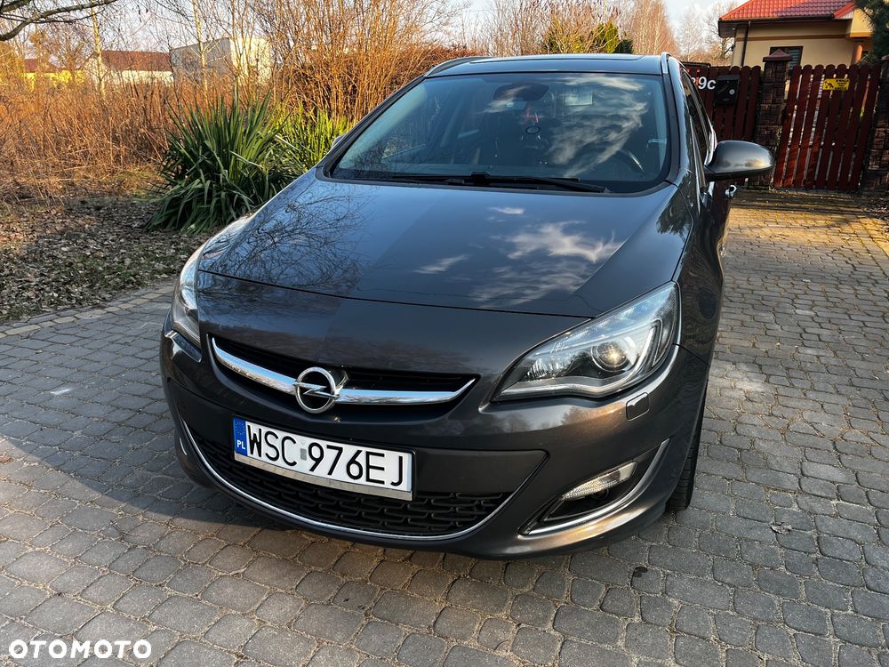 Opel Astra 1.6 CDTI Cosmo - 2