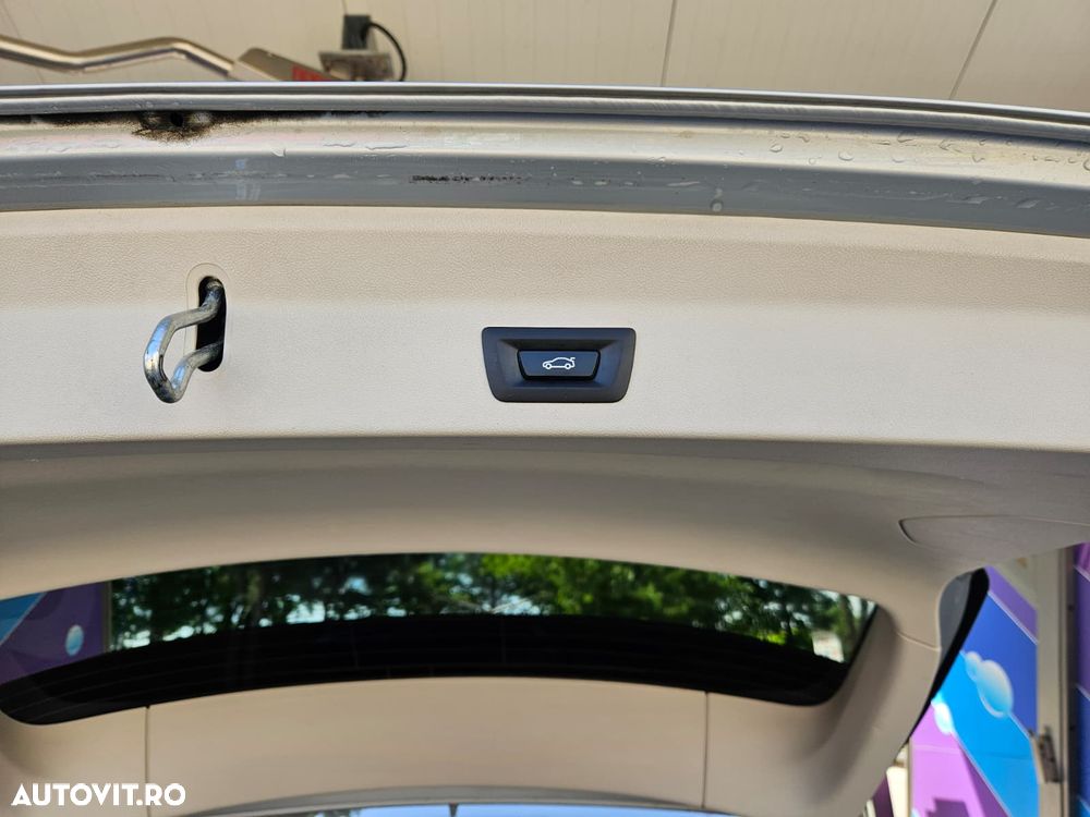 BMW X3 xDrive20d AT xLine - 32
