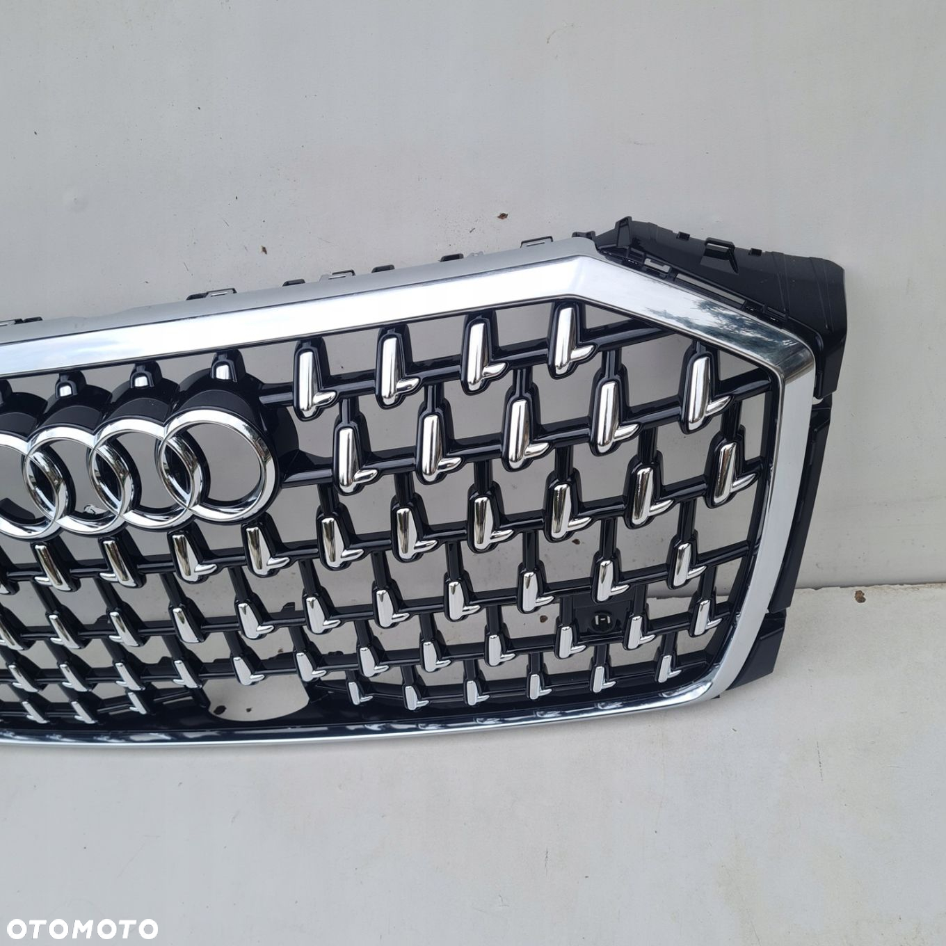 AUDI A8 S8 D5 LIFT QUATTRO GRILL ATRAPA PRZÓD NOWA - 3