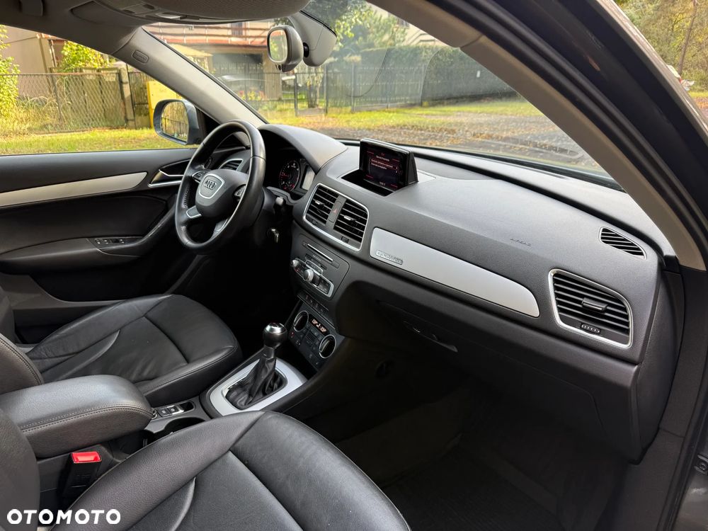 Audi Q3 2.0 TDI Quattro S tronic - 28