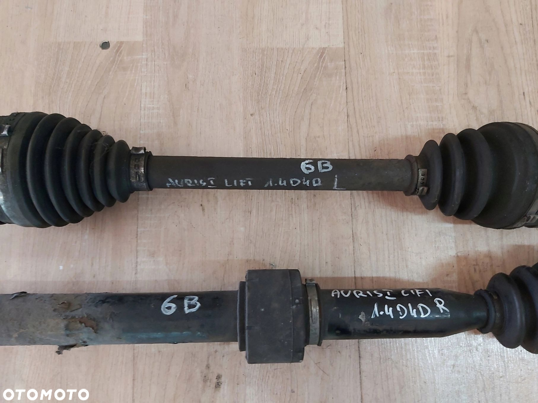 Toyota Auris I LIFT 1,4 d4d półoś lewa 6B - 4