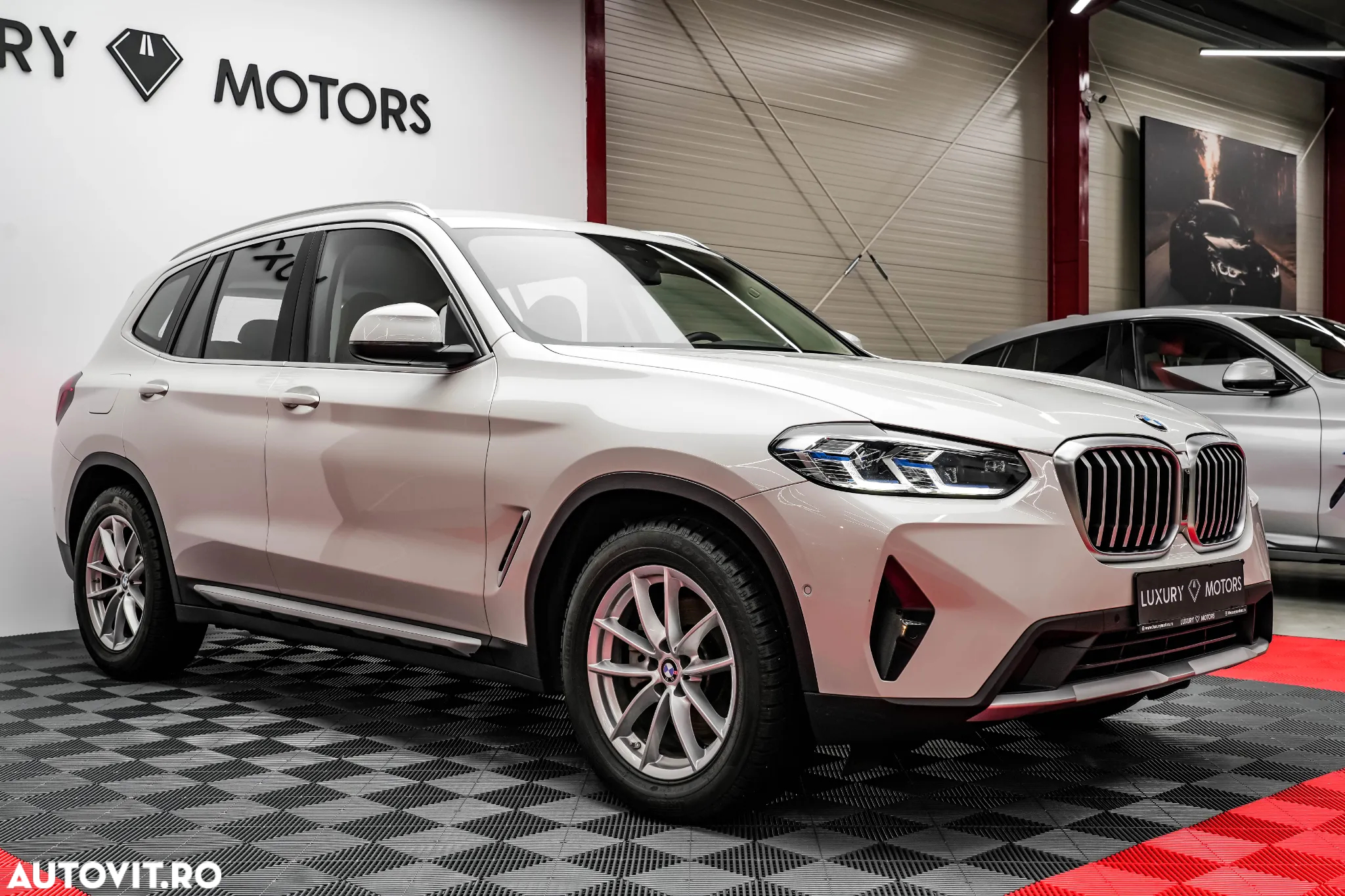 BMW X3 xDrive20i AT xLine - 4
