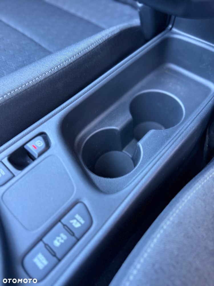 Toyota Yaris Hybrid 1.5 Comfort - 16