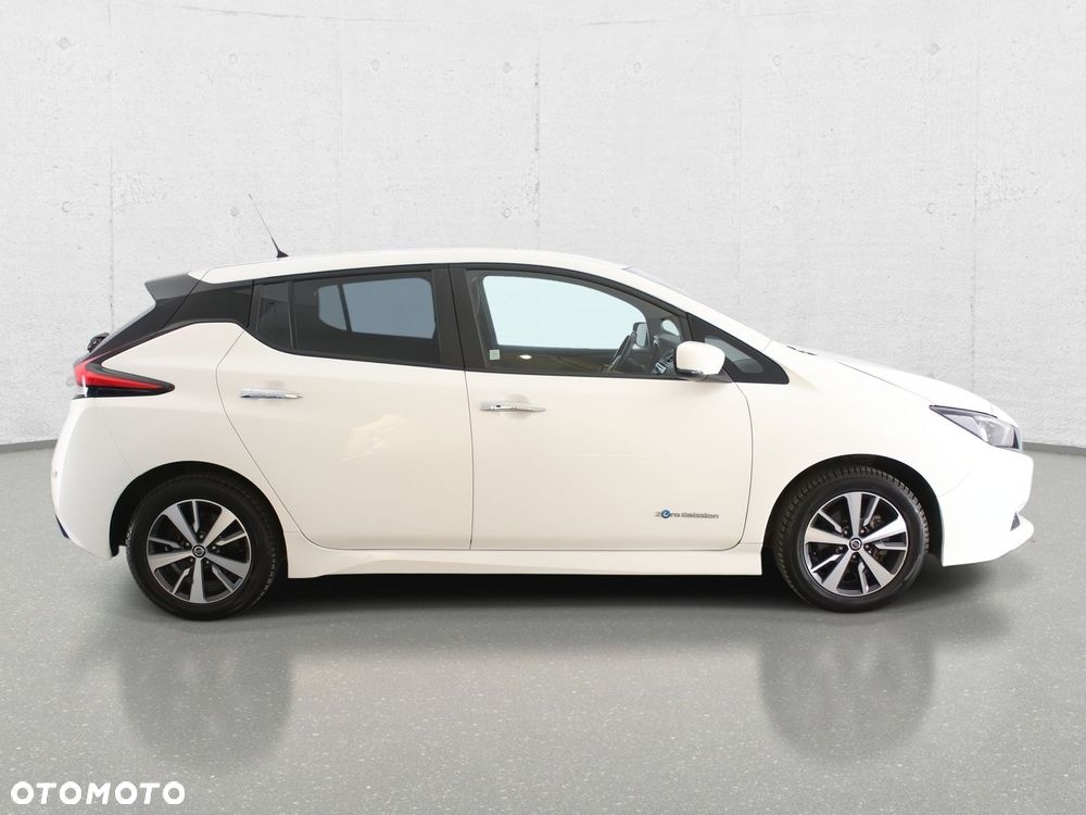 Nissan Leaf 40kWh Acenta (6.6 kW) - 4